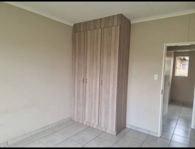 3 BEDROOM TOWNHOUSE FOR SALE IN WATERKLOOF HILL ESTATE